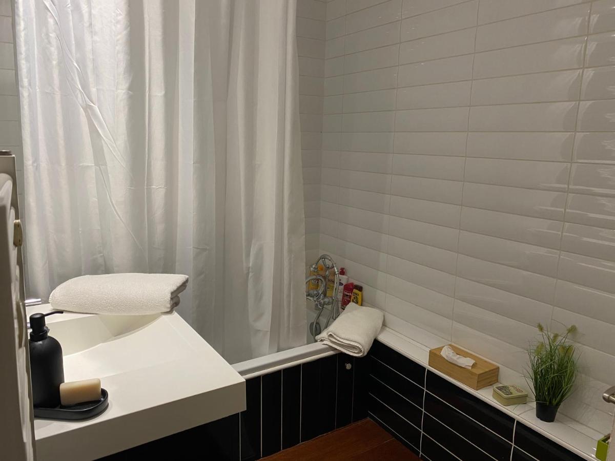 Le Patio Pere Pigne Guestroom 페르피냥 외부 사진